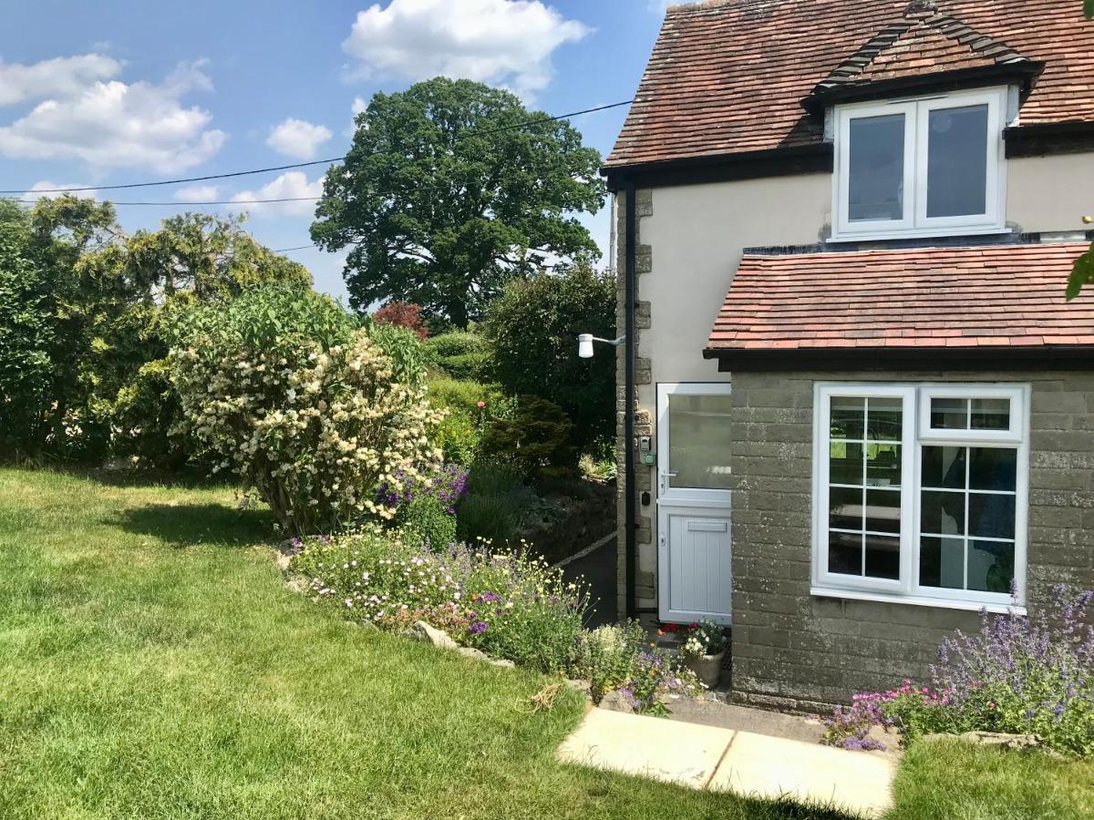 Charming Modernized Country Cottage Near Mere, Wiltshire Mere  Екстериор снимка